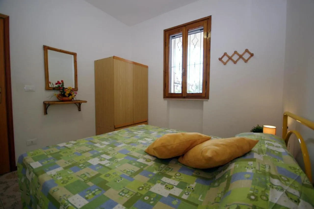 Holiday home Villa Elia Con Grande Giardino Recintato E Posto Auto A Due Passi Dal Mare Lido di Pomposa Italy